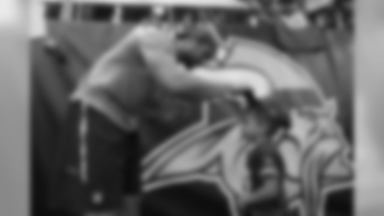TE Garrett Celek