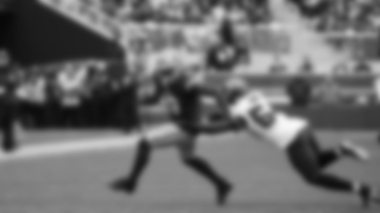 WR Deebo Samuel
