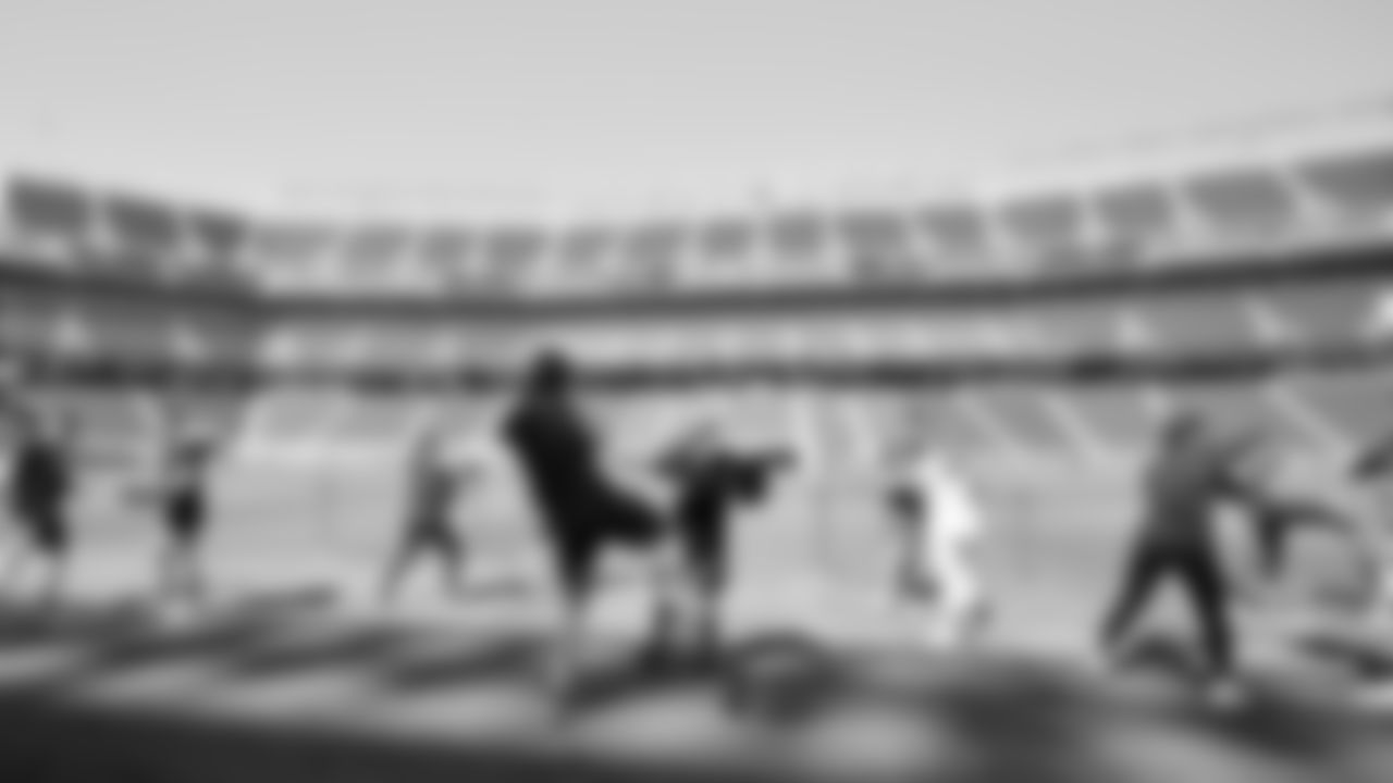 49ers APEX Hosts Muay Thai Seminar