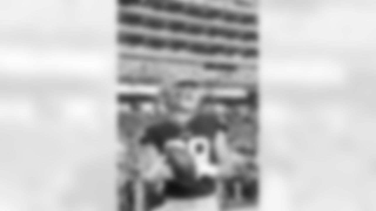 TE Charlie Woerner