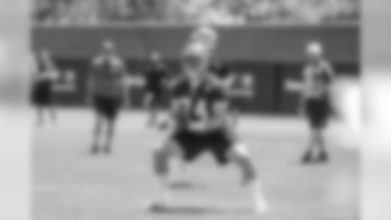 T Joe Staley