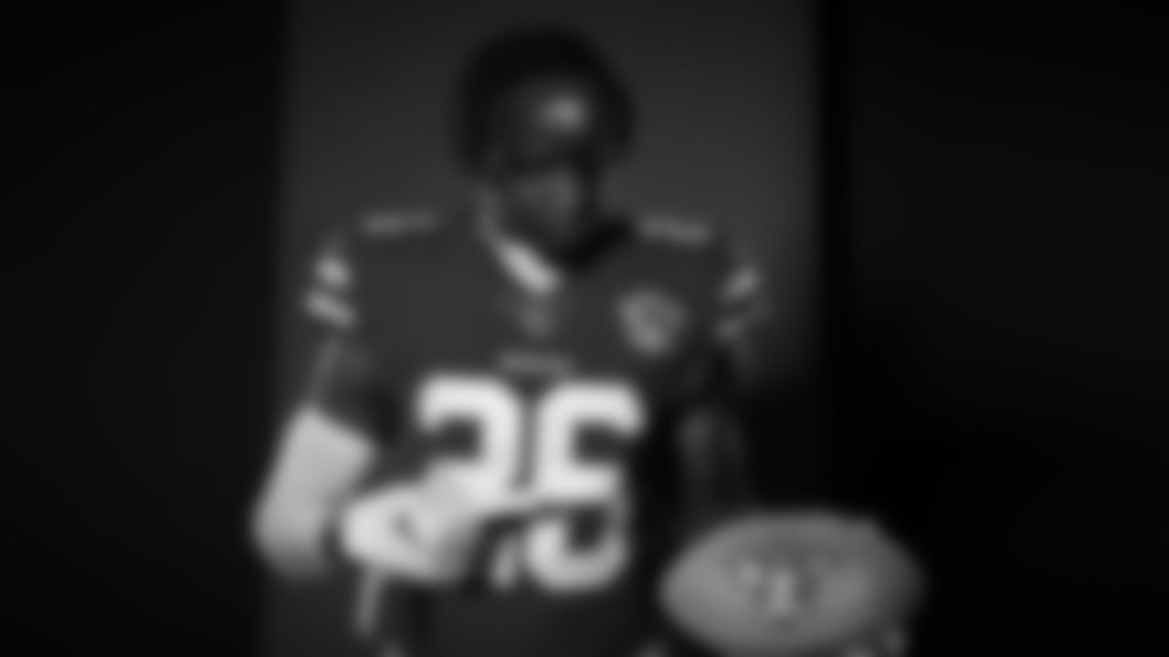 S Jaquiski Tartt