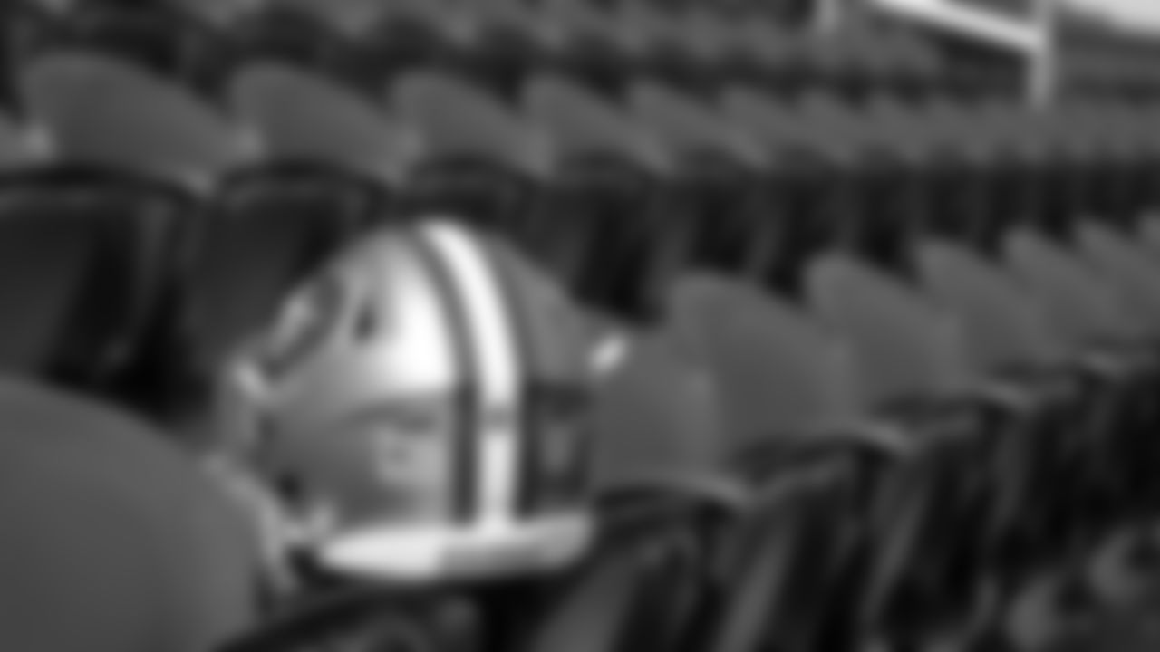 2022 49ers Uniform