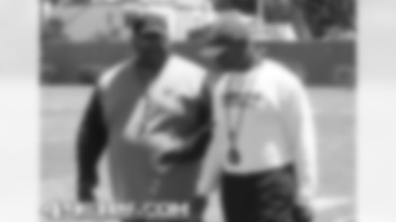 Inside LB coach Vantz Singletary and Head Coach Mike Singletary