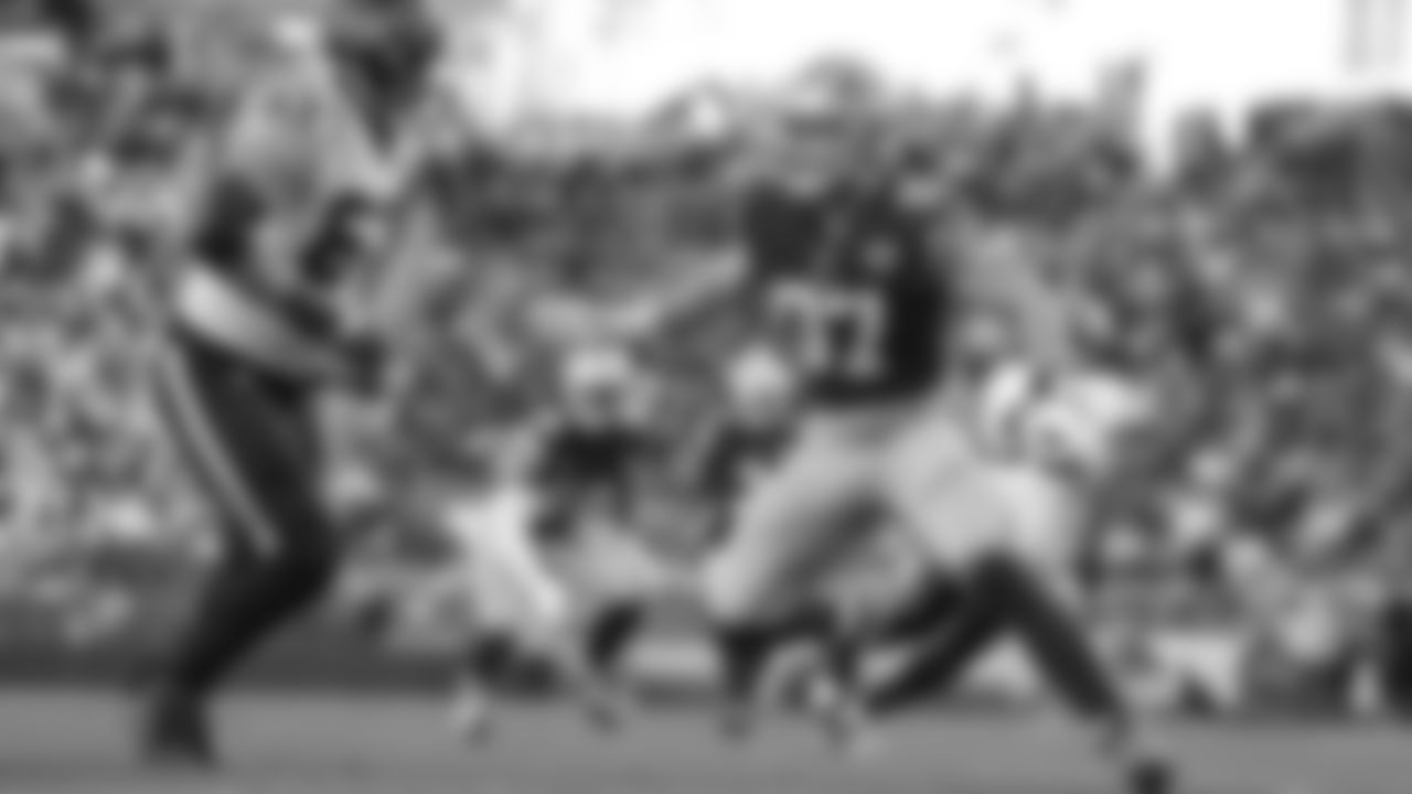 DL Nick Bosa