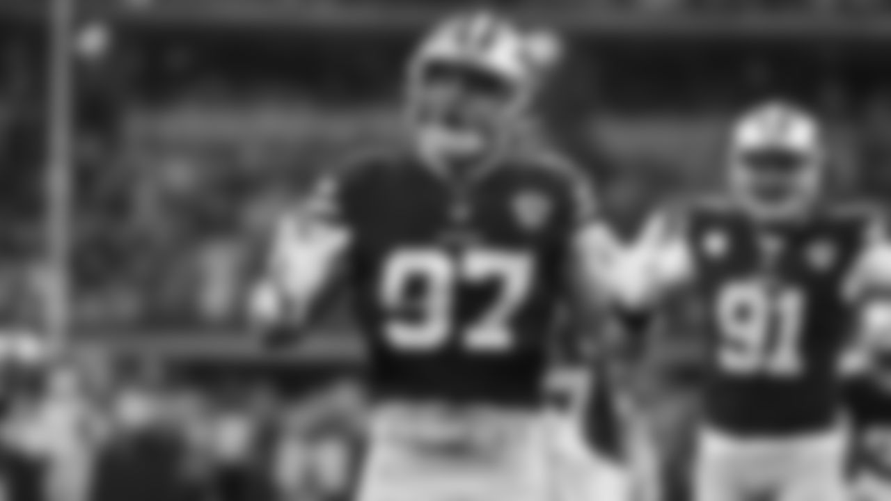 DL Nick Bosa
