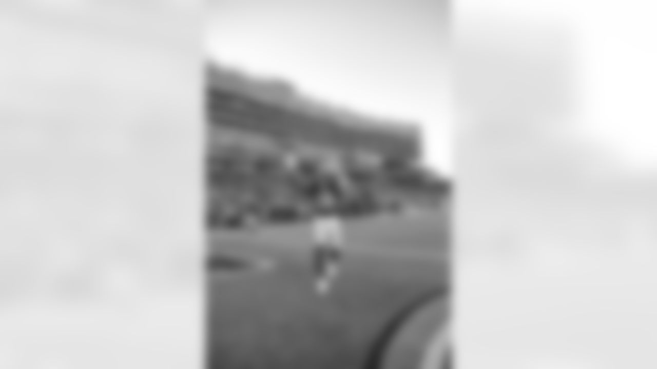 WR Deebo Samuel