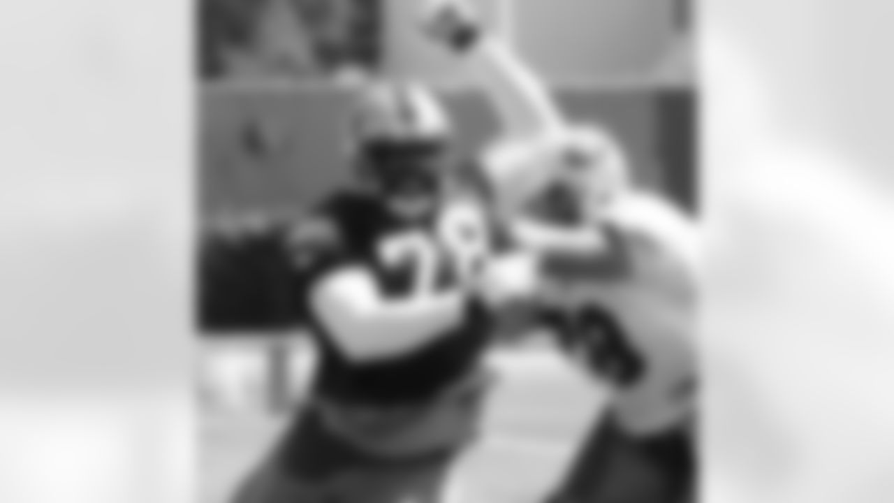 DE Zach Anderson