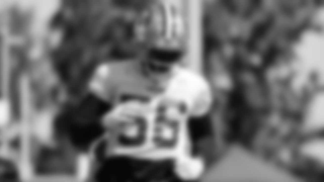 DL Austin Bryant