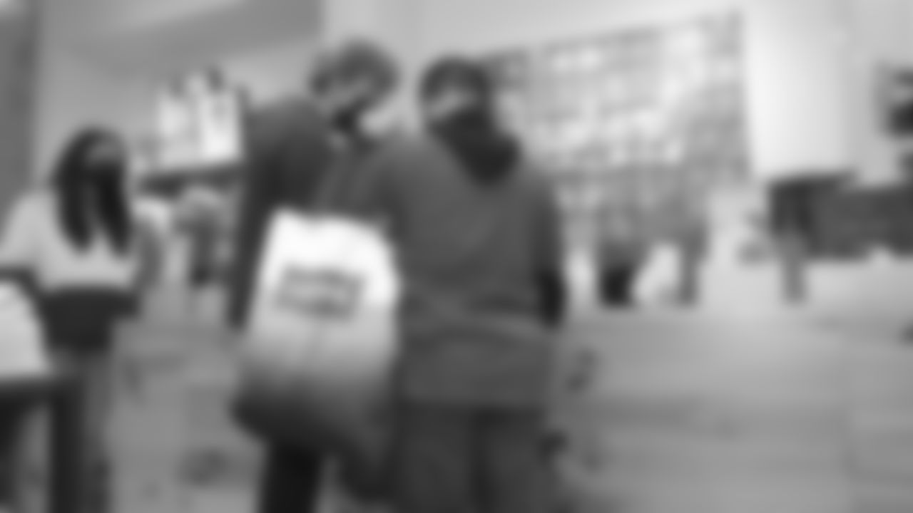 Mike McGlinchey & Levi's® Holiday Shopping Event