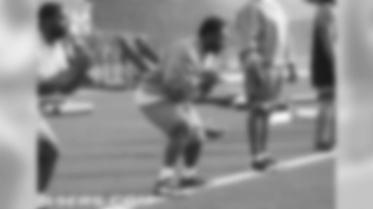 DL Ricky Jean Francois