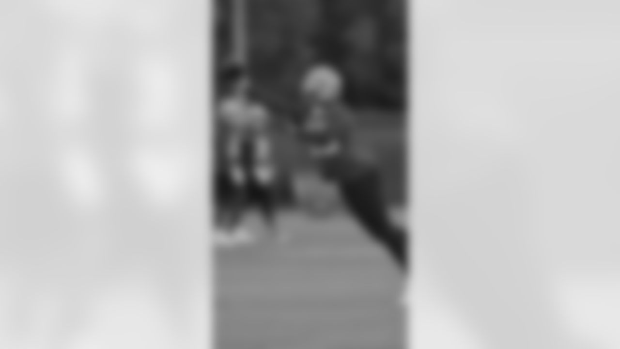 WR Deebo Samuel
