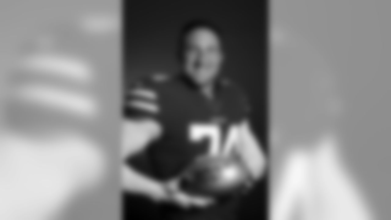 T Joe Staley