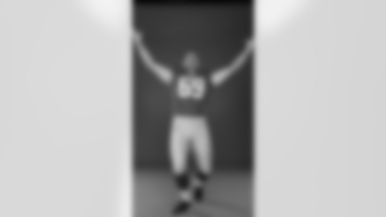 T Mike McGlinchey