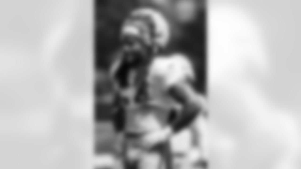 LB Fred Warner