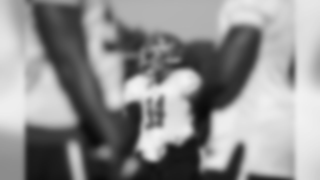 DL Solomon Thomas