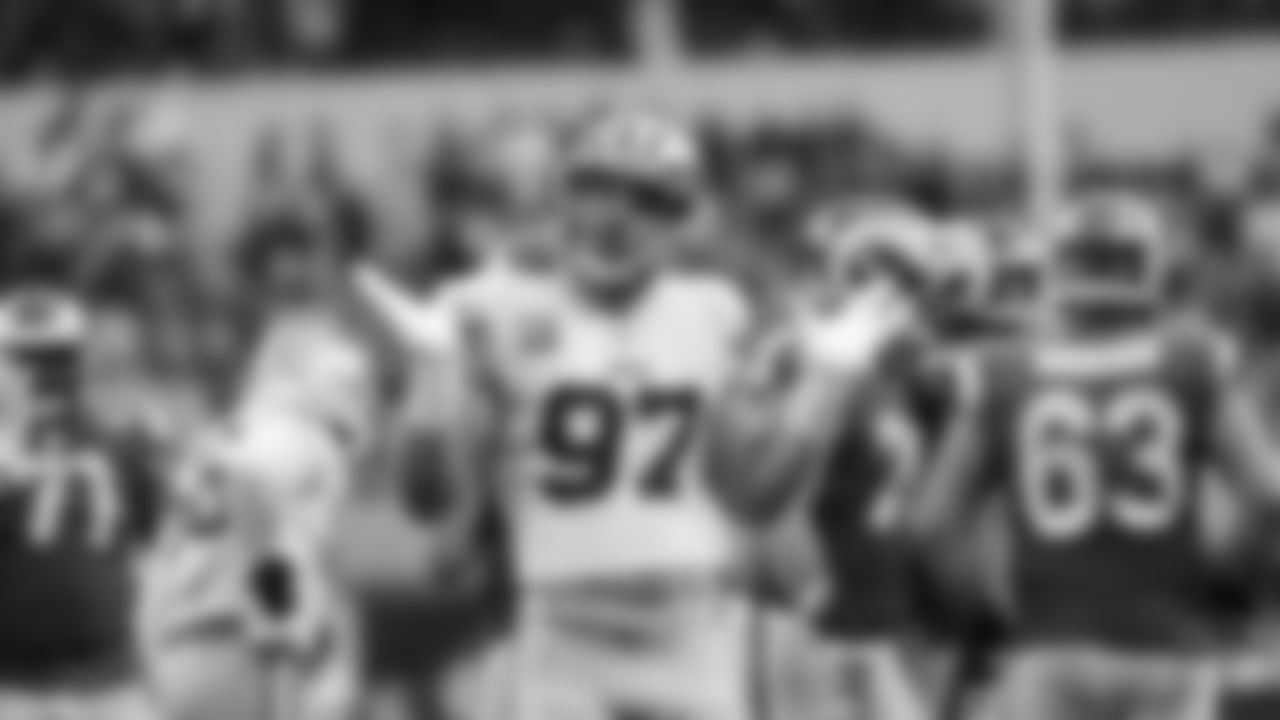 DL Nick Bosa