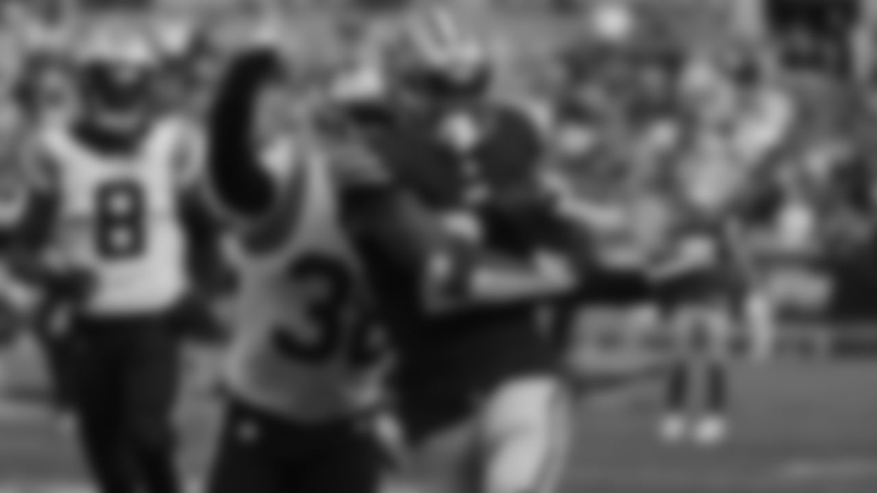 RB Jeff Wilson Jr.