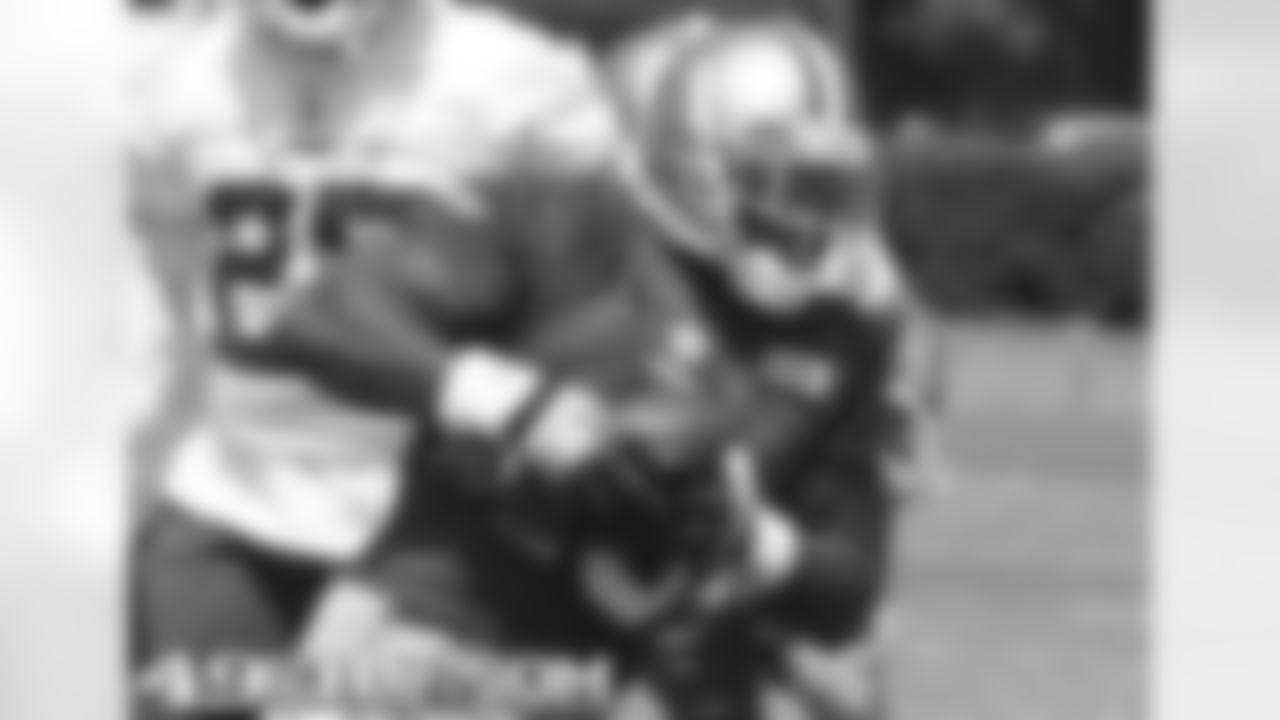 TE Delanie Walker
