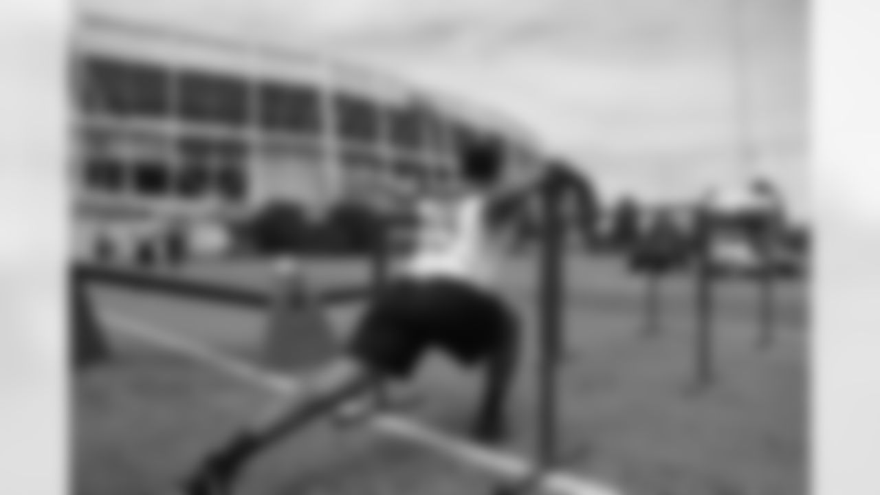 DL DeForest Buckner
