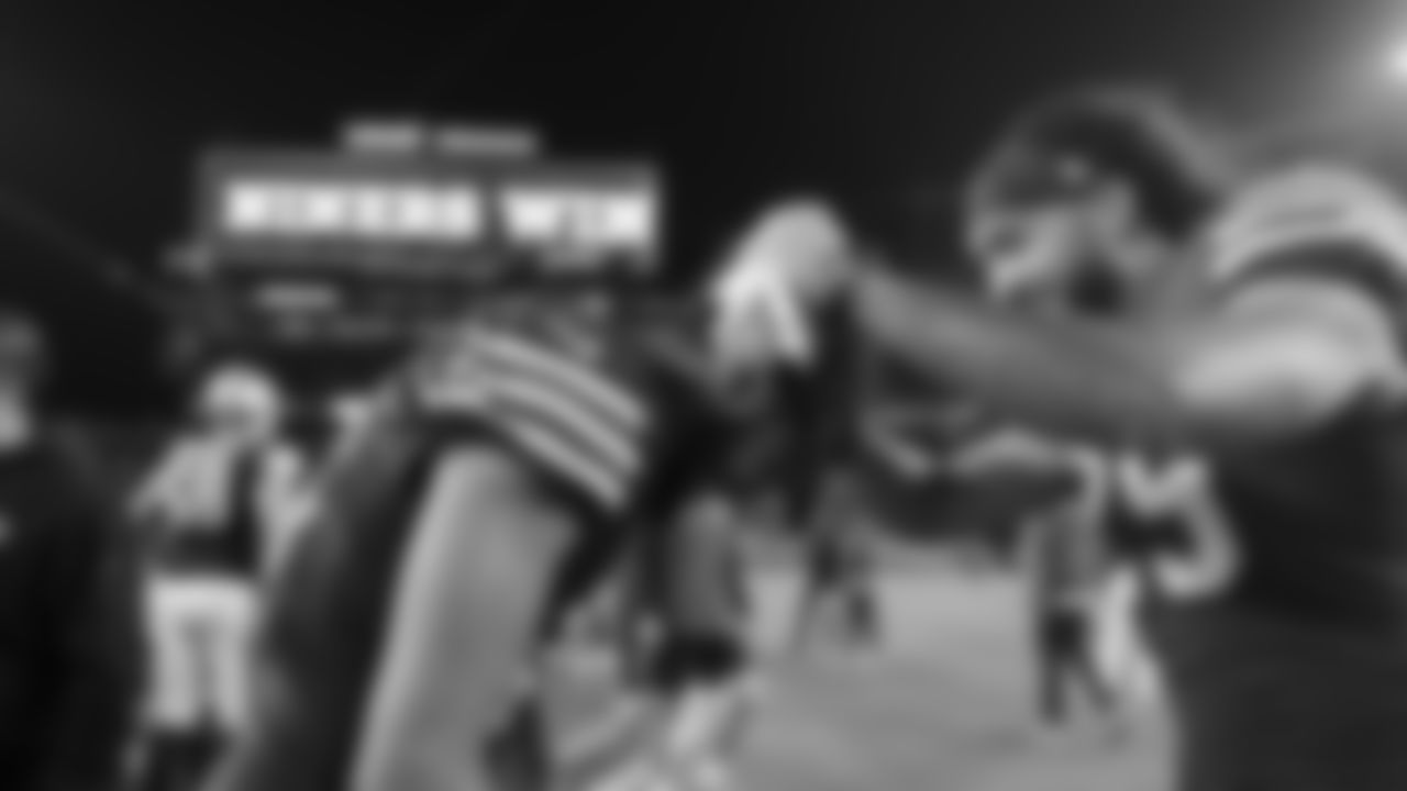 WR Ronnie Bell, S Talanoa Hufanga