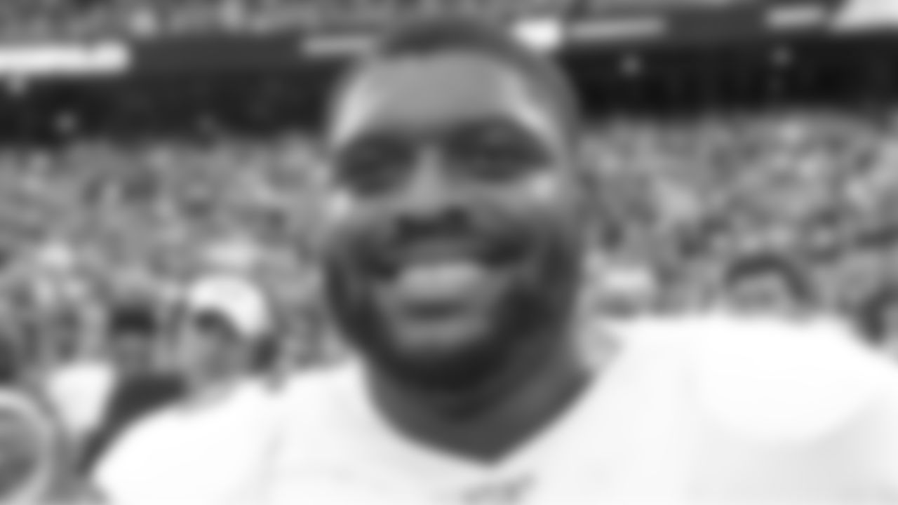 OL Laken Tomlinson