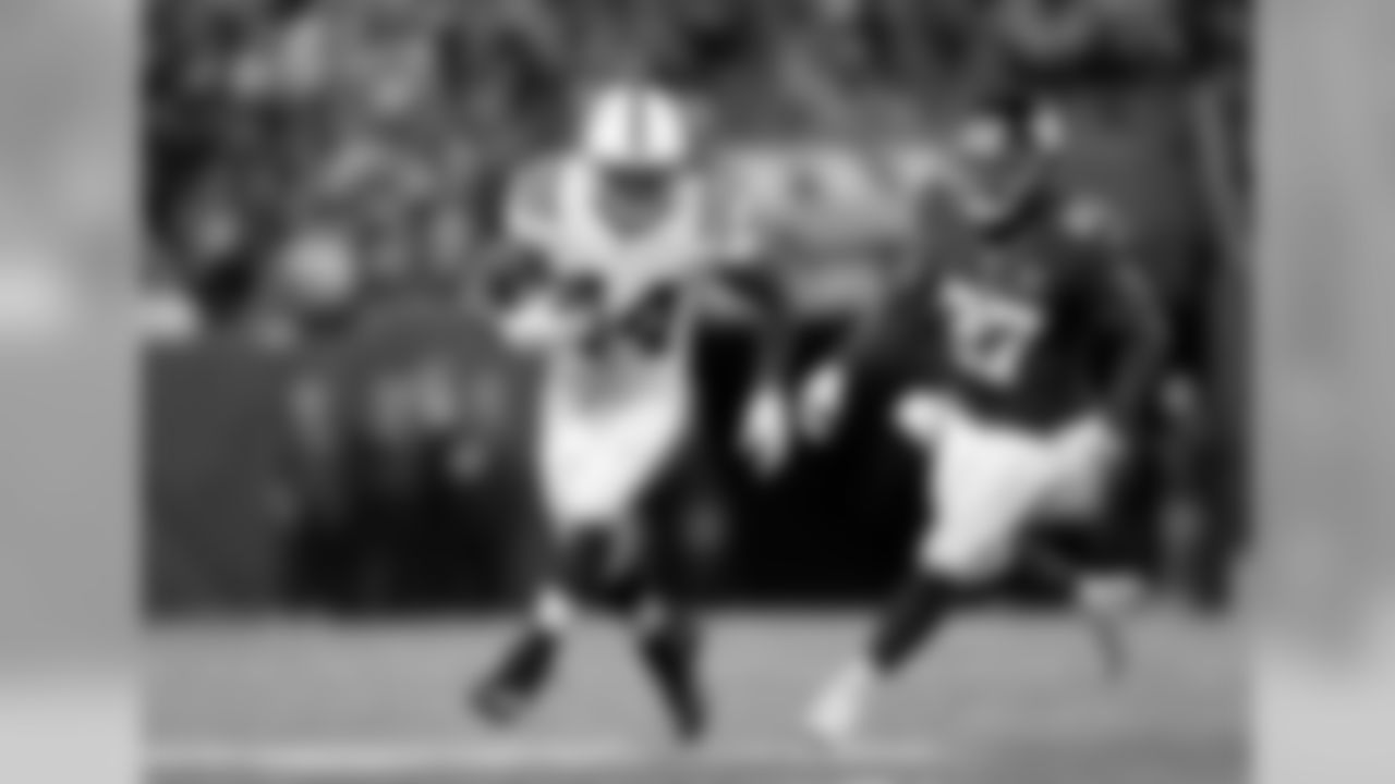 Ahmad Bradshaw -- RB