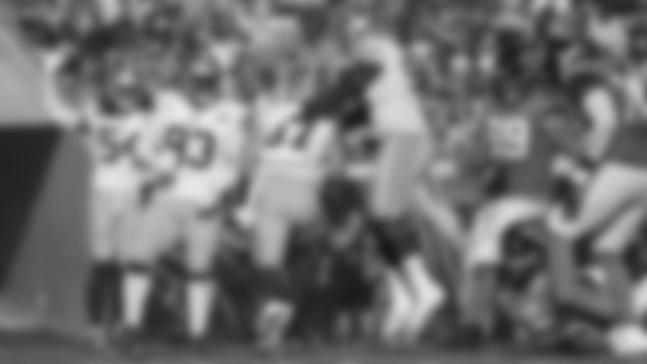 DL D.J. Jones, DL Nick Bosa, DL Kentavius Street