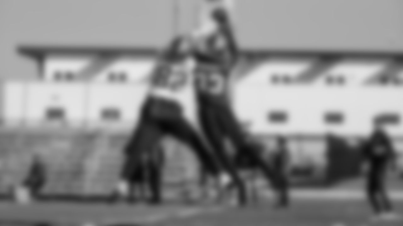 TE Ross Dwelley and DB Tarvarius Moore