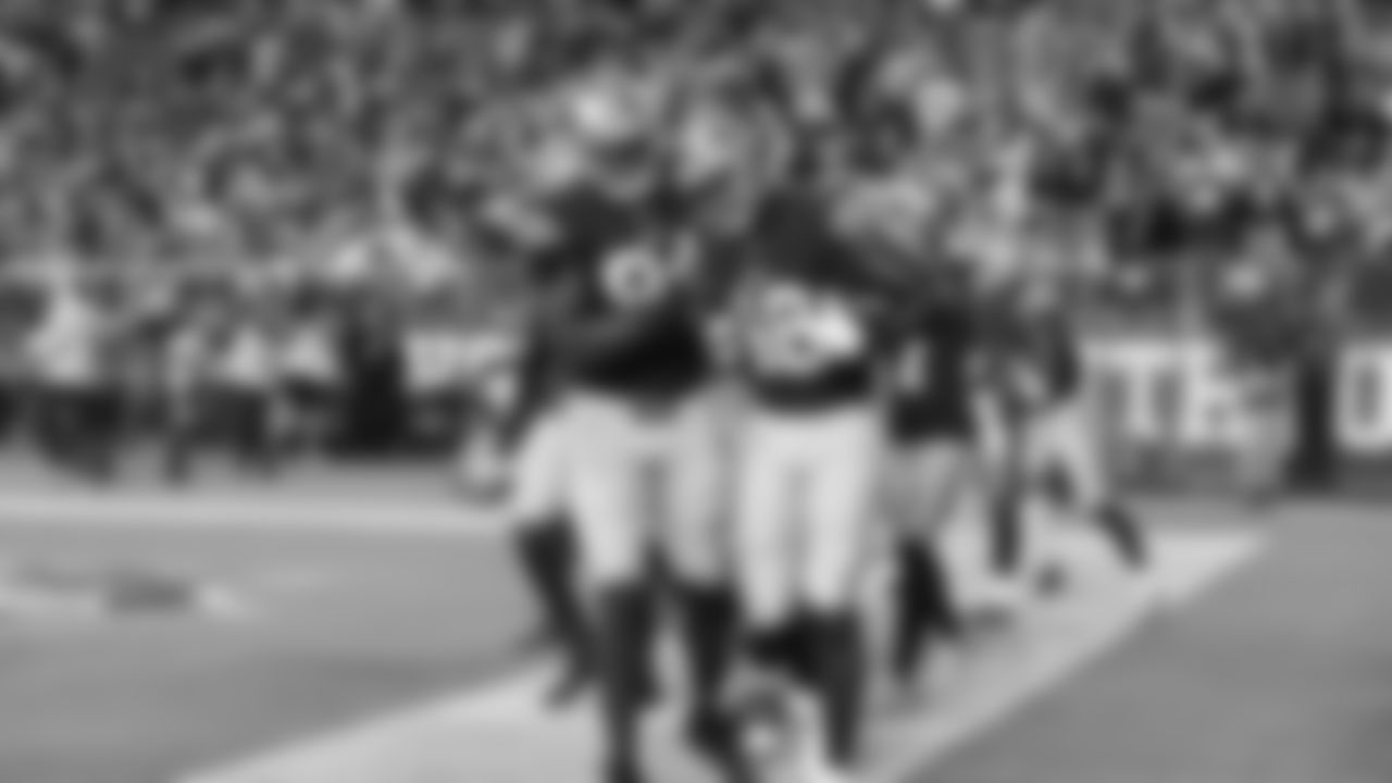 DL Clelin Ferrell, LB Oren Burks