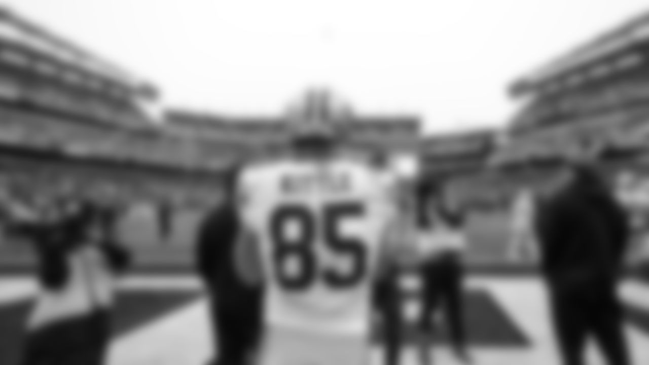 TE George Kittle