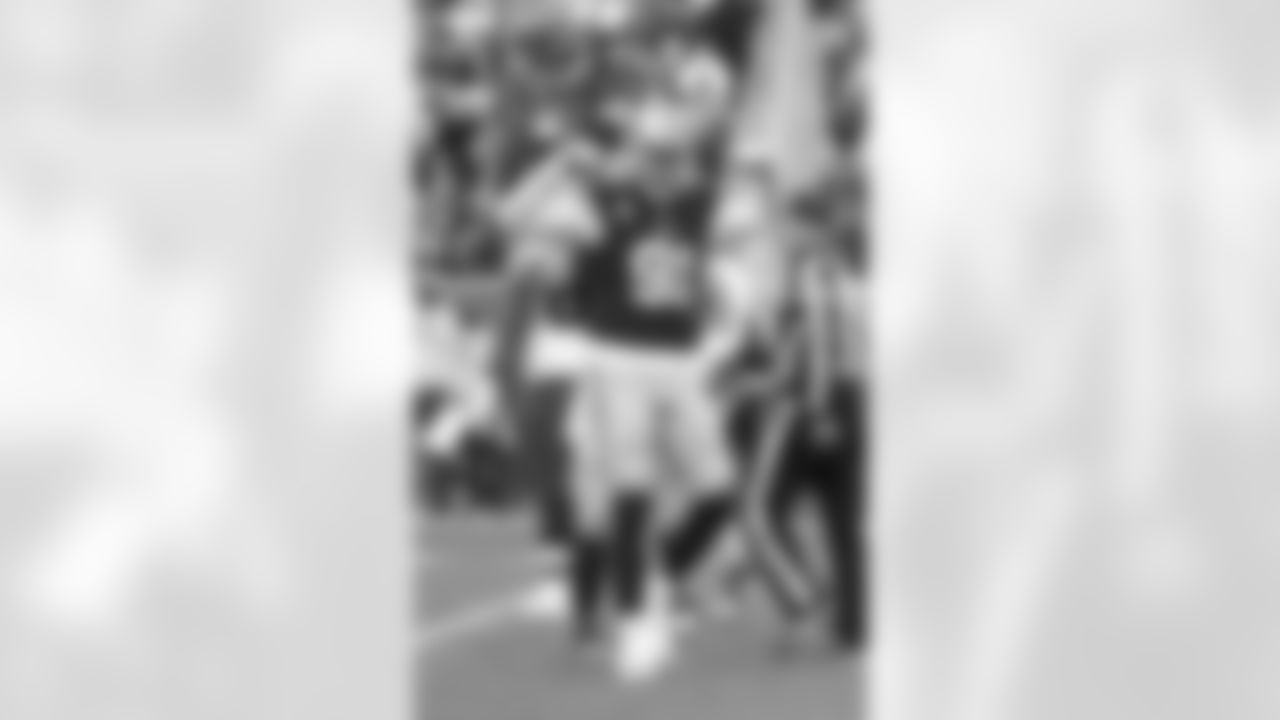 DL Arik Armstead