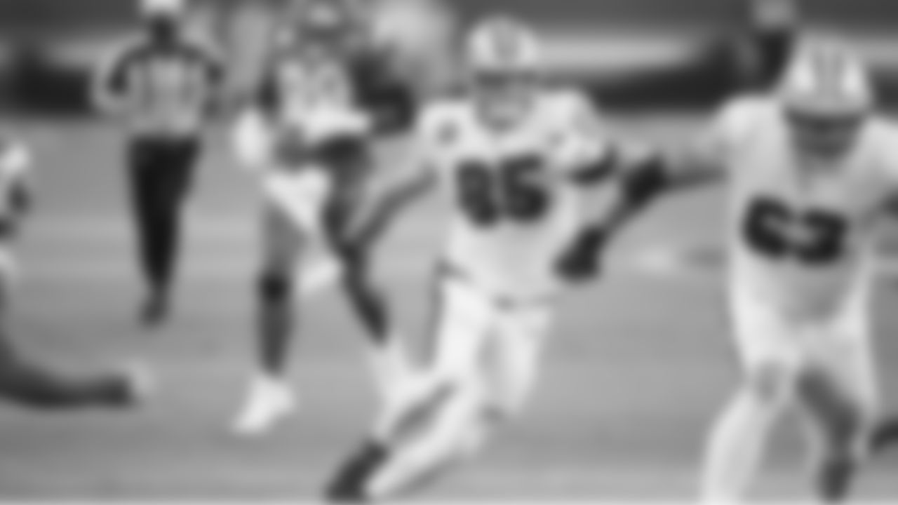 TE George Kittle