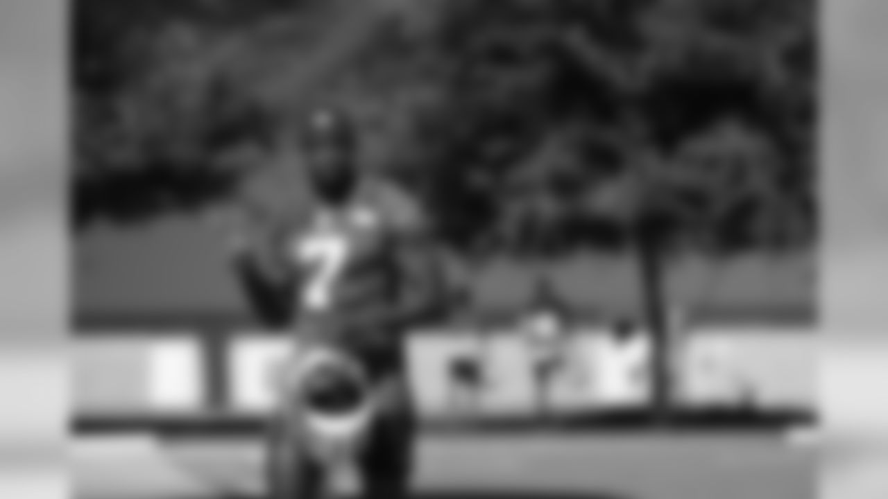 WR Steven Dunbar Jr.