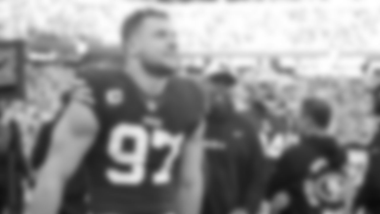 DL Nick Bosa
