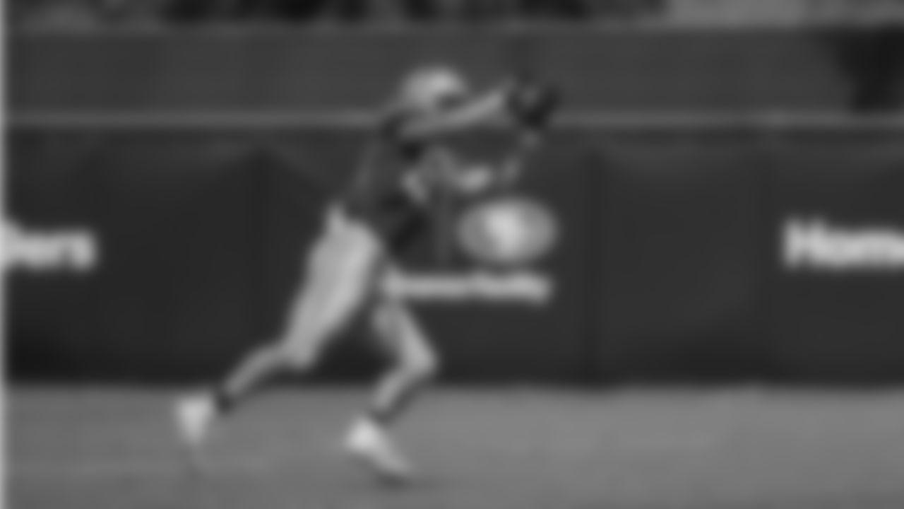 TE Charlie Woerner