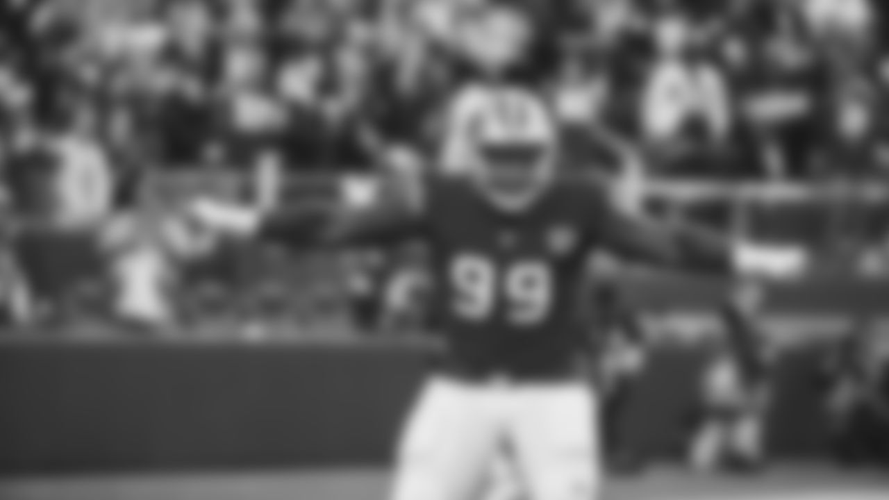DT Javon Kinlaw