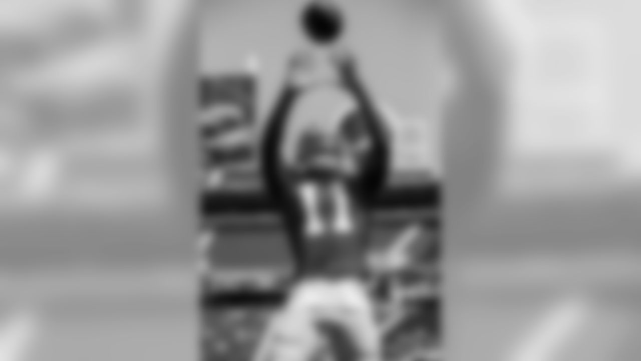 WR Marquise Goodwin