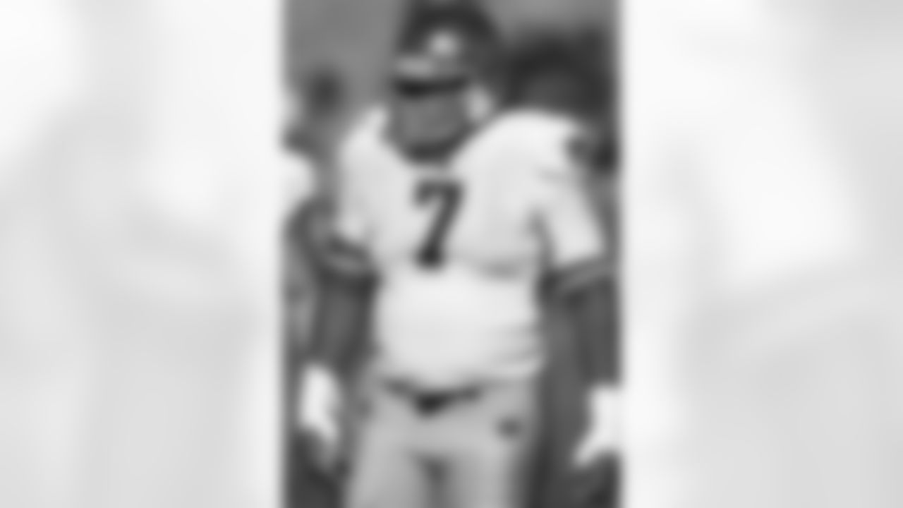 DE - Stephon Tuitt - Notre Dame