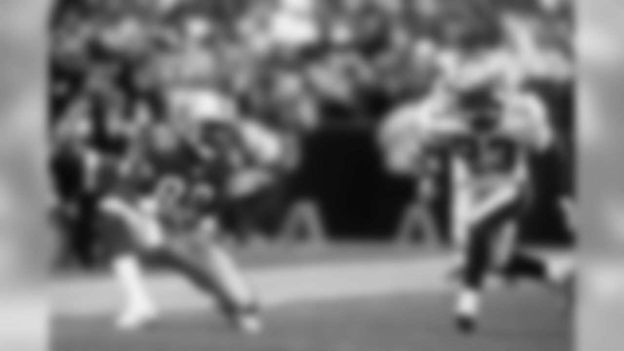 2000 -- 49ers wideout Jerry Rice.