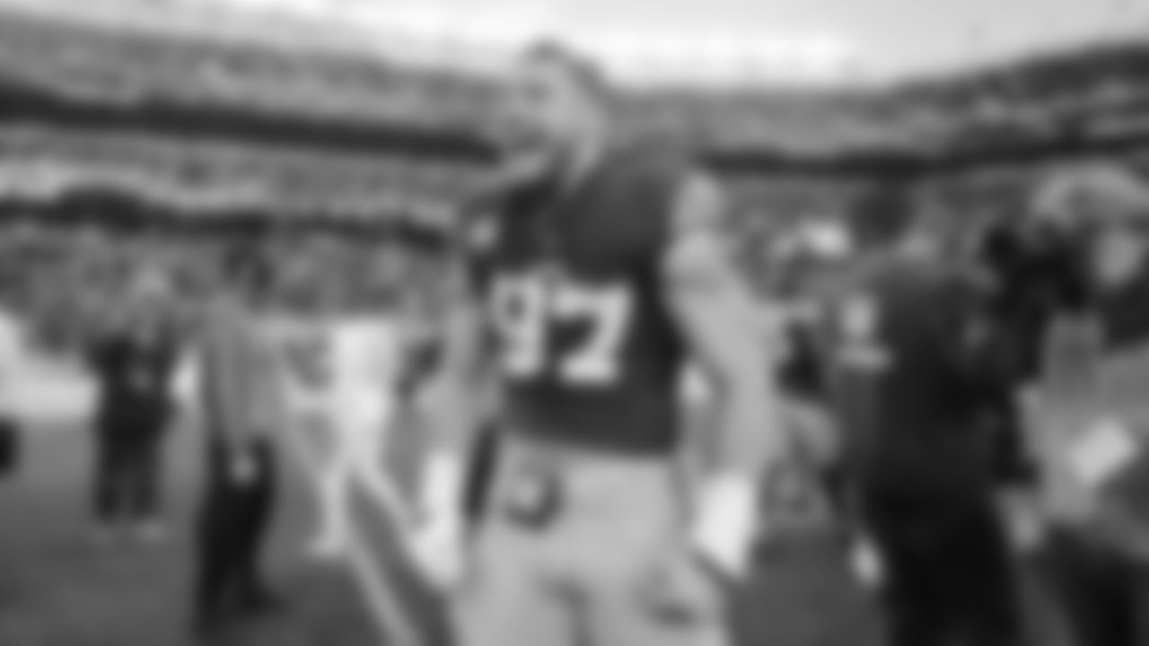 DL Nick Bosa