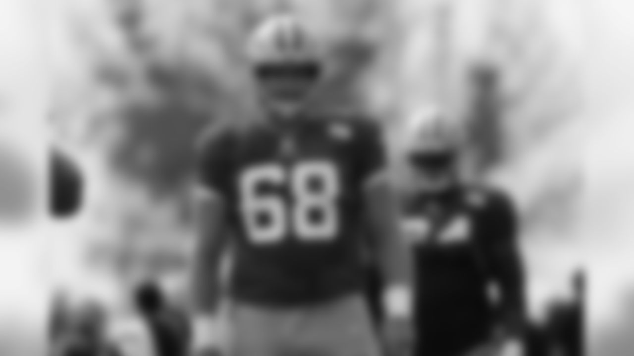 OL Mike Person