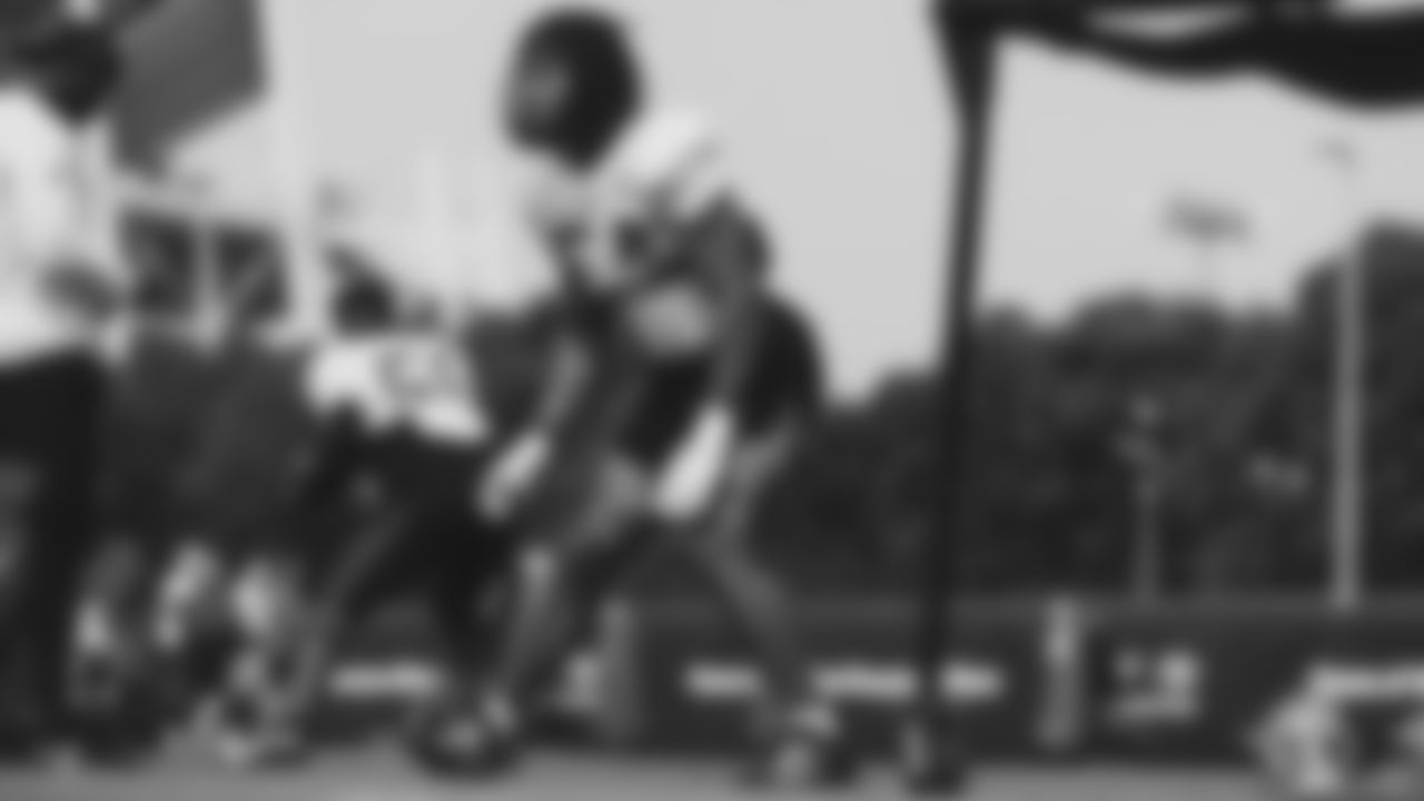 LB Fred Warner