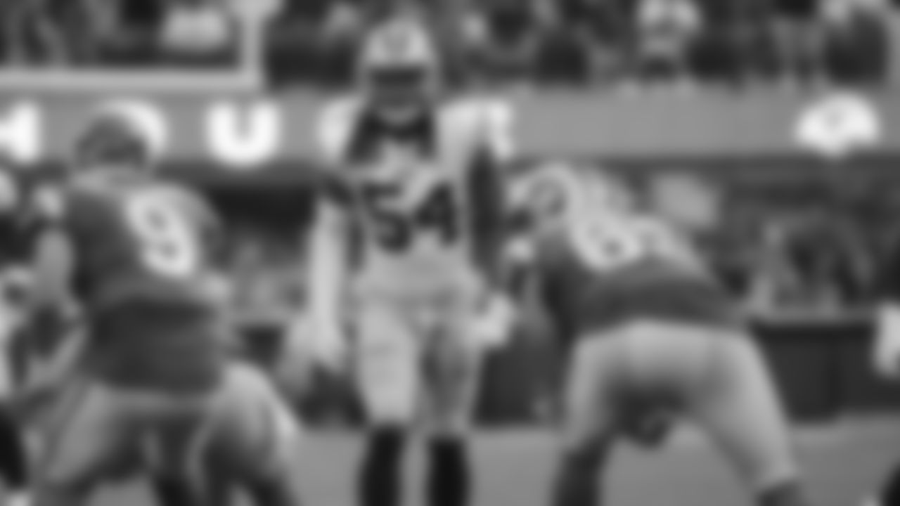 LB Fred Warner
