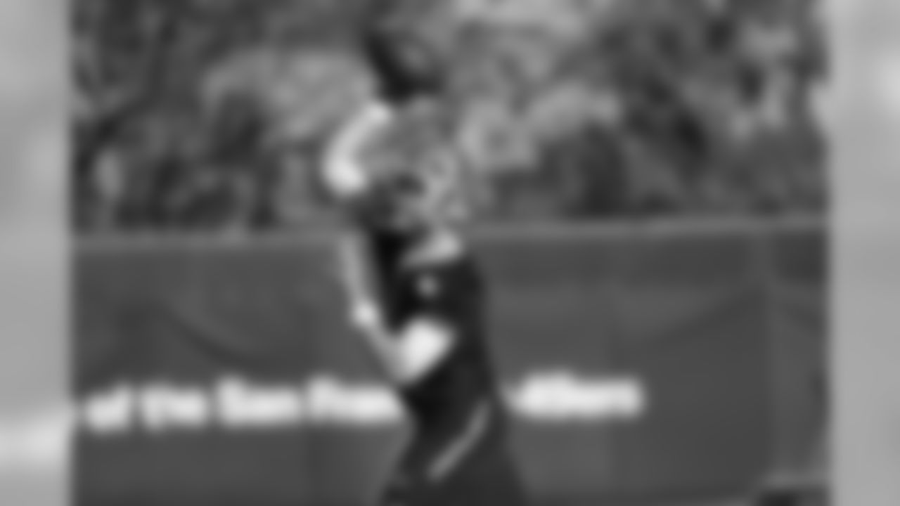 QB Nick Mullens