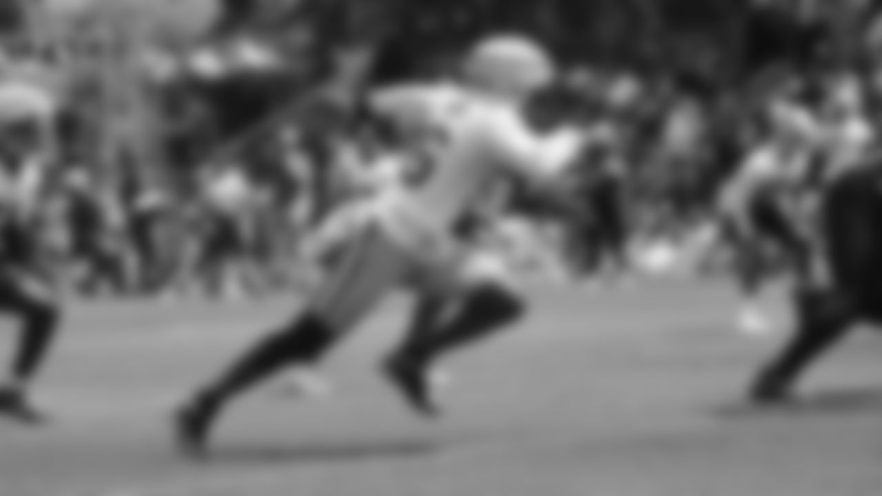 DL Samson Ebukam