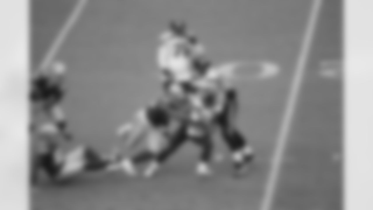 DL DeForest Buckner
