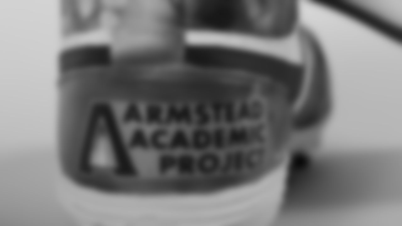 DL Arik Armstead
Armstead Academic Project