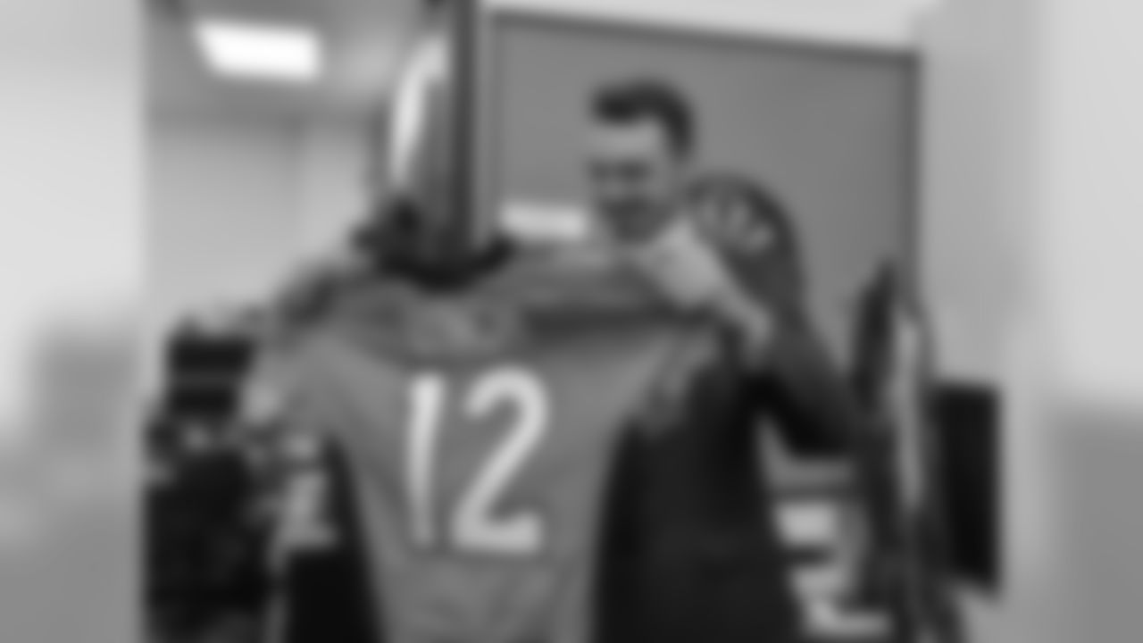 QB Paxton Lynch