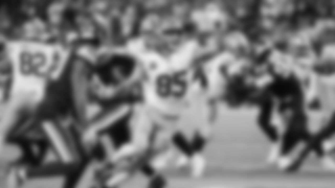 TE George Kittle